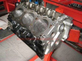 bloque motor V6 listo para montaje